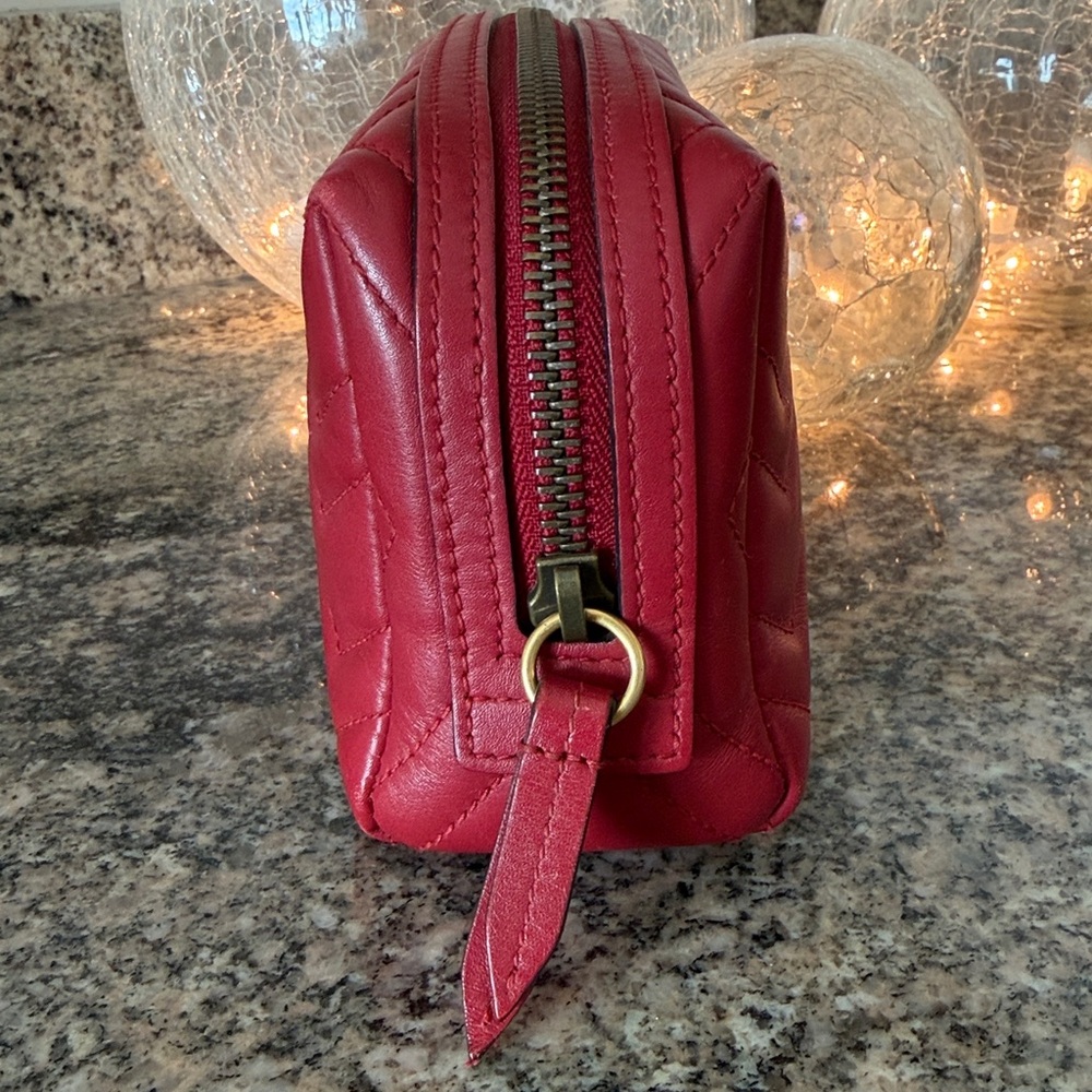 Gucci GG Marmont Cosmetics Case - Picture 4 of 14